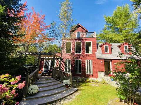 34 Frenchmans Hill E, Bar Harbor, ME 04609
