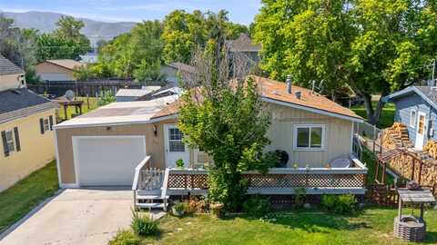 209 N Cherry Street, Townsend, MT 59644