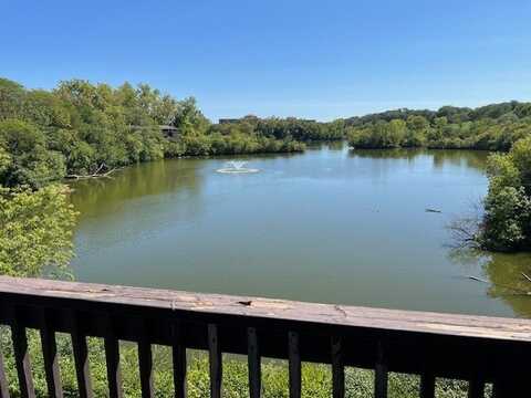 1601 Maple Terrace, Lisle, IL 60532
