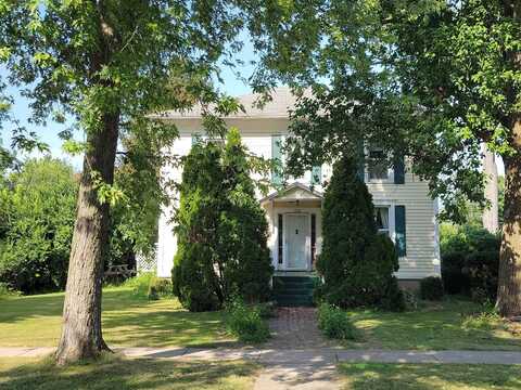 218 N Locust Street, Wenona, IL 61377