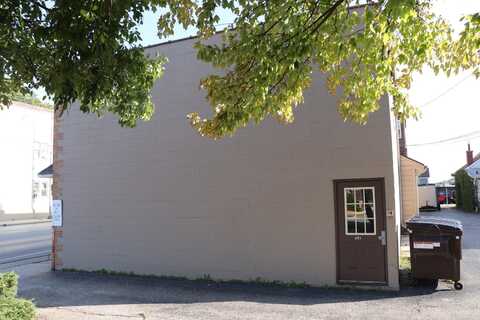 1103 FRONT Street, McHenry, IL 60050