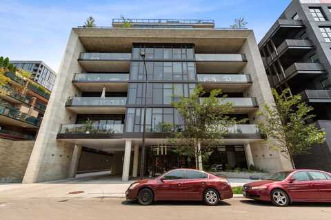 111 S Peoria Street, Chicago, IL 60607
