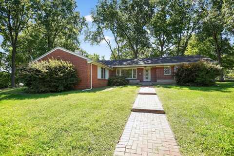 25 Valley Drive, Decatur, IL 62526