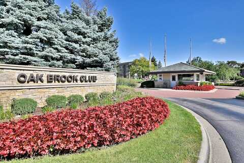 1 Oak Brook Club Drive, Oak Brook, IL 60523