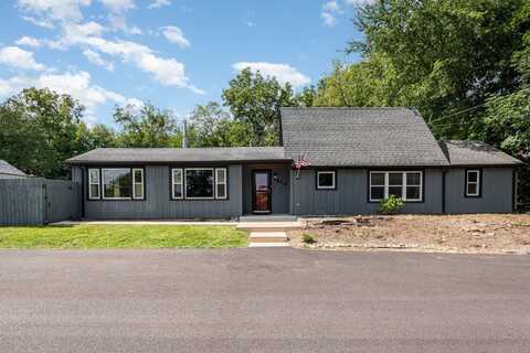 6n118 Hillside Drive, Saint Charles, IL 60175