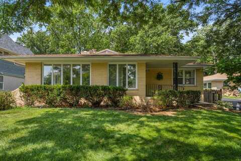 5708 DUNHAM Road, Downers Grove, IL 60516