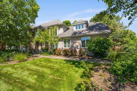 2575 River Woods Drive, Naperville, IL 60565