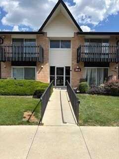 22a Kingery Quarter, Willowbrook, IL 60527