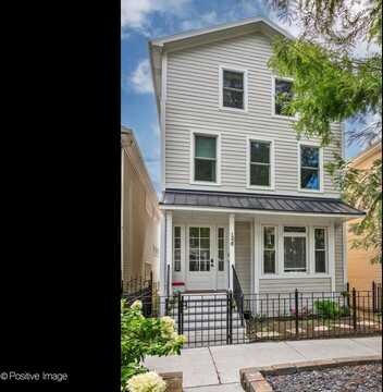1329 W Wellington Avenue, Chicago, IL 60657