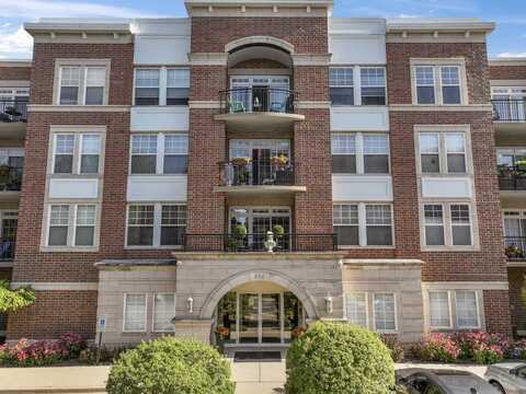 435 W Wood Street, Palatine, IL 60067