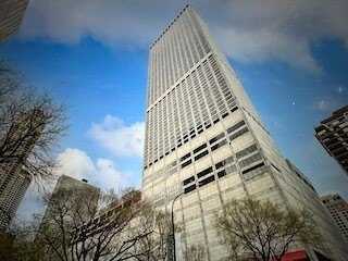 180 E PEARSON Street, Chicago, IL 60611