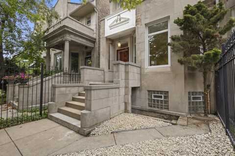 6505 S WOODLAWN Avenue, Chicago, IL 60637