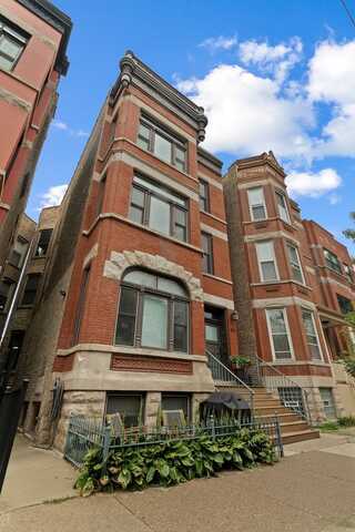1118 N WOLCOTT Avenue, Chicago, IL 60622