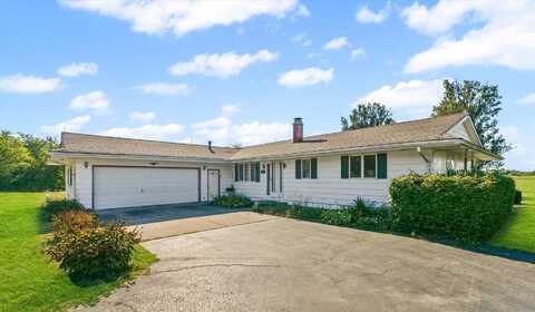 107 Walnut Street, Penfield, IL 61862