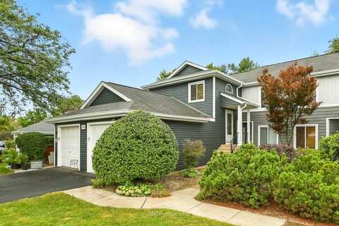 2486 Brunswick Circle, Woodridge, IL 60517