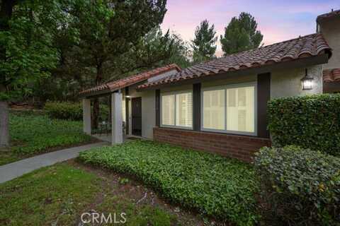 27556 Rondell Street, Agoura Hills, CA 91301