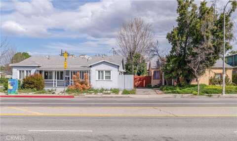 11655 Burbank Boulevard, North Hollywood, CA 91601