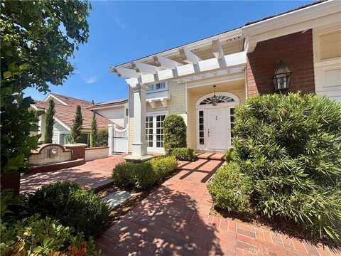 1086 S Rimwood Drive, Anaheim Hills, CA 92807
