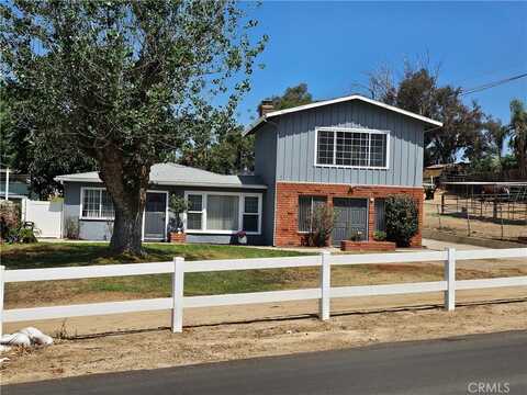 2582 Reservoir Drive, Norco, CA 92860