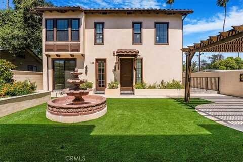 89 N Grand Oaks Ave, Pasadena, CA 91107