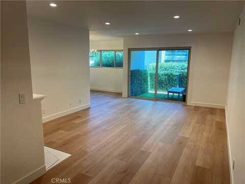 4632 Park Granada, Calabasas, CA 91302