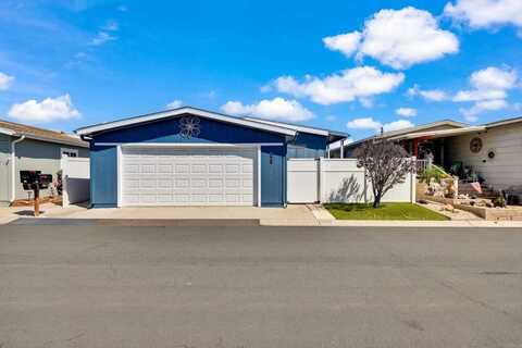 9255 N Magnolia Ave, Santee, CA 92071