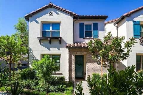 152 Newburry, Irvine, CA 92618