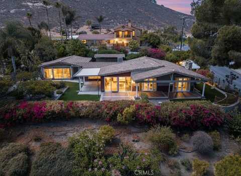 7291 Via Escalante, Jurupa Valley, CA 92509