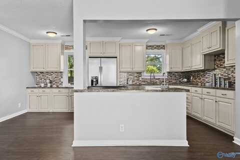 196 Joe Quick Road, Hazel Green, AL 35750