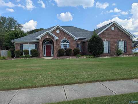 5015 Willow Creek Drive, Owens Cross Roads, AL 35763