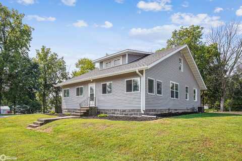 400 S 6th Street, Montezuma, IA 50171