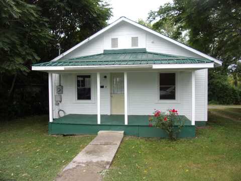 88 Randolph Street, Buckhannon, WV 26201