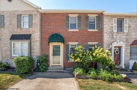 42 Old House Lane, Morgantown, WV 26505