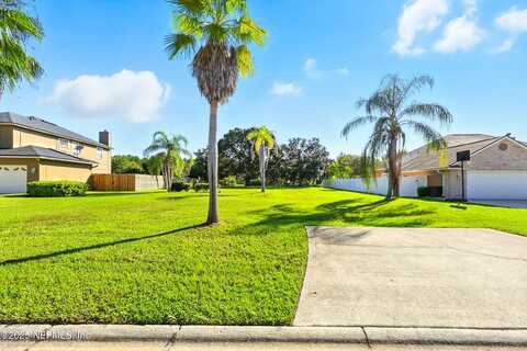 256 VILLAGE GREEN Avenue, St. Johns, FL 32259
