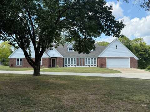 2010 Lawndale, Tupelo, MS 38801
