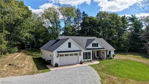 591 N Mill Street, Fredericksburg, OH 44627