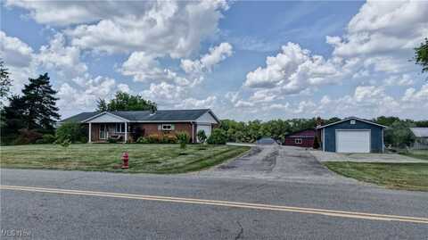 7893 Walnut Creek Bottom Road NW, Dundee, OH 44624