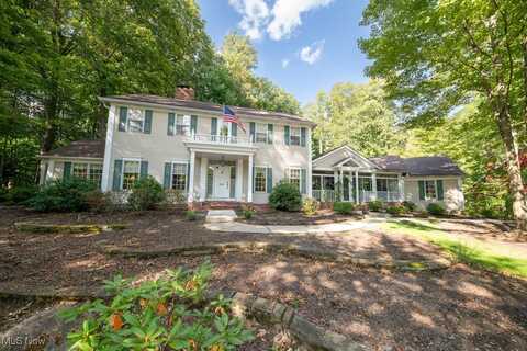 7511 Herrick Park Drive, Hudson, OH 44236