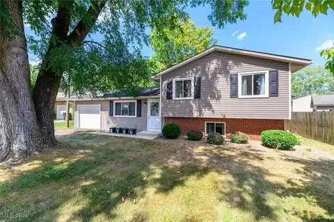 2730 Boron Street NW, Massillon, OH 44646