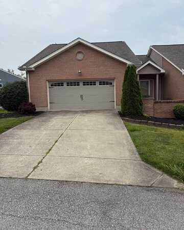 1861 Quarry Oaks Drive, Florence, KY 41042