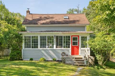 354 Quaker Street, Ferrisburgh, VT 05473