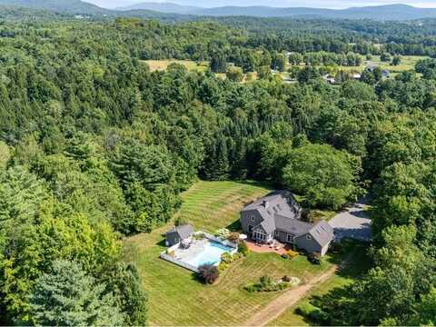 571 Middle Road, Colchester, VT 05446