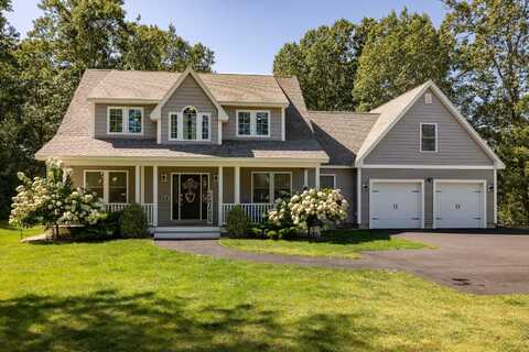 31 Shakespeare Road, Rochester, NH 03867