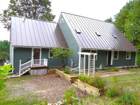 647 Pero Hill, Thetford, VT 05075