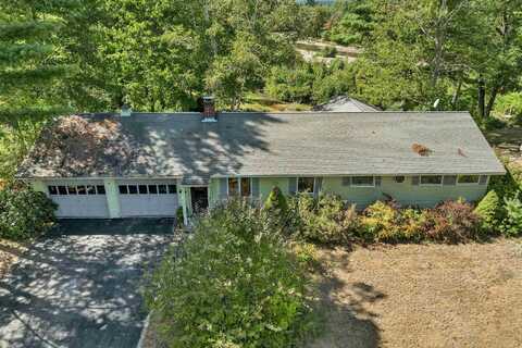 137 Hillside Avenue, Conway, NH 03813
