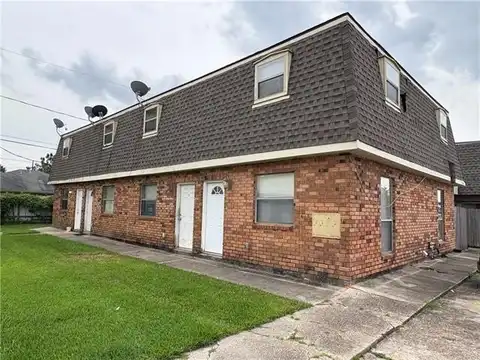 3701 GOLDEN Drive, Chalmette, LA 70043