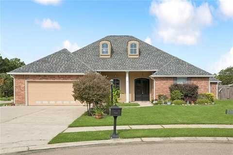 669 LAKE IBERVILLE Court, Ponchatoula, LA 70454