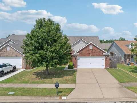 29 E Fairlane Place, Sapulpa, OK 74066