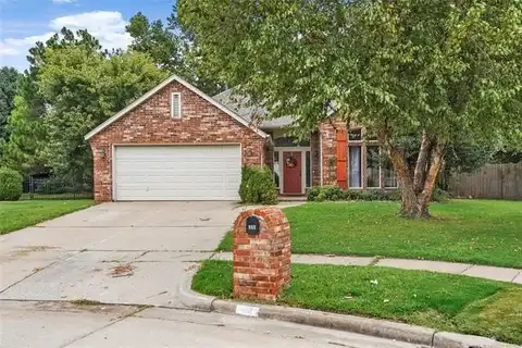 911 N Butternut Court, Broken Arrow, OK 74012