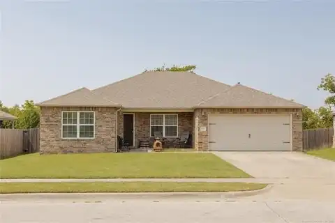 23200 S Jewell Drive, Claremore, OK 74019